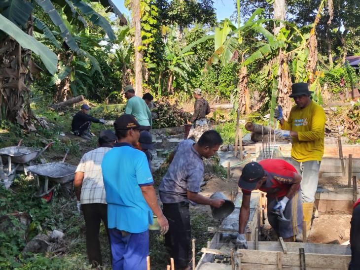 Warga DPD LDII Nagan Raya Gotong Royong Bangun Sarana Ibadah